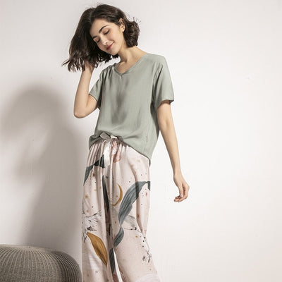 Pyjama Satin Fleuri Gris